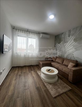 Izdajem stan Indjija