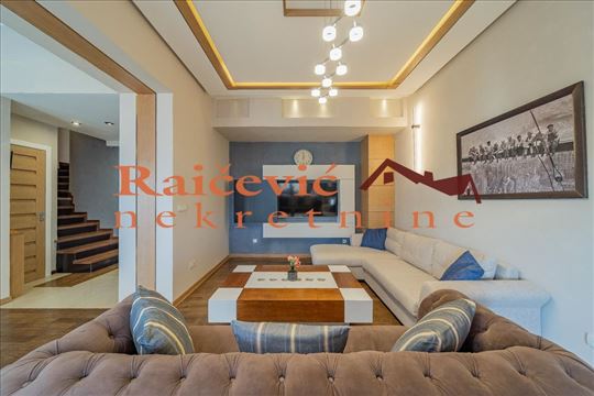 Lux, sa garazom, Kalenic, Kursulina, 3.5, 120 m2