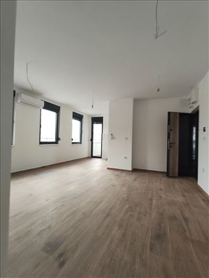 Na prodaju – Novogradnja 44 m² | Moderan stan | Us