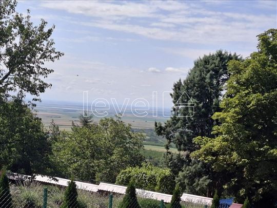 Plac,Irig,Širi Centar,kv: 854.00, € 55000, ID: 700