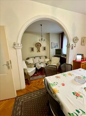 Prvomajska jednoiposoban Zemun