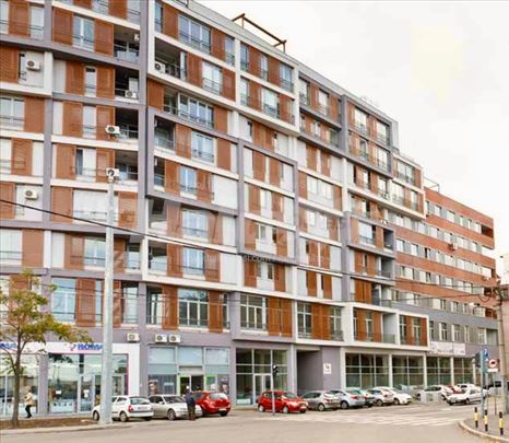 Retko u ponudi–Luksuzan P.Prostor u centru-Vlasnik