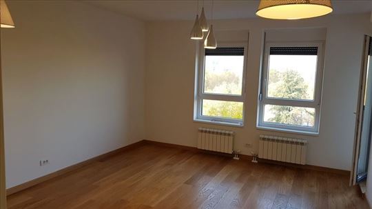 Savada, novogradnja, garaža, može pp, ID 9665