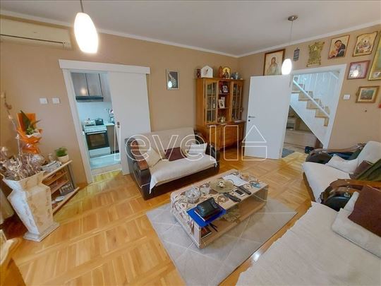 Stan,Novi Sad,Bulevar Evrope,kv: 99.00