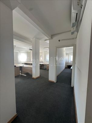 Stan,Novi Sad,Centar,kv: 136.00, € 329000, ID: 100