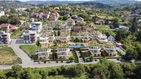 Stan,Sremska Kamenica,Popovica,kv: 90.00, € 246000