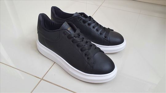 Alexander Mc Queen broj 42 i broj 43 NOVO!