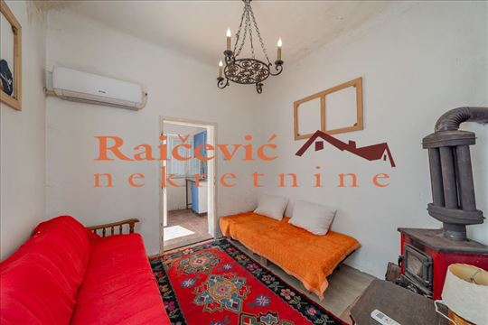 Cukaricka padina, Radnicka, 1.5, 26 m2