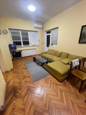 Dedinje – odličan porodični stan na mirnoj lokacij