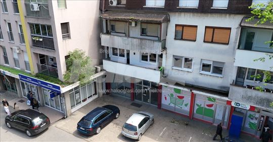 Dragana Grubića 13-Vrbas-prizemlje-53m2