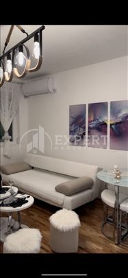 Izdaje se jednoiposoban stan kod Gradske bolnice, 