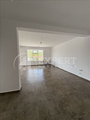 Izdaje se lokal na putu za Gornji Matejevac!