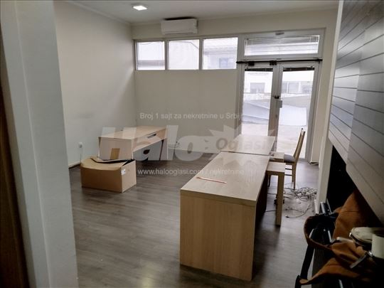 Izdaje se poslovni prostor (može i za stanovanje)