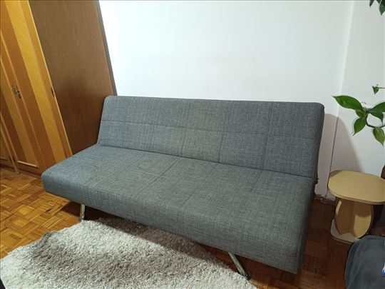 Kauč na razvlačenje