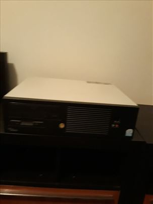 Kompjuter, računar Fujitsu Siemens