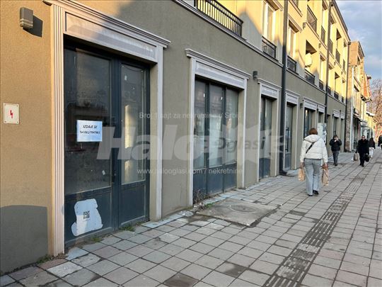 Lokal 260m2, plus terasa 150m2 