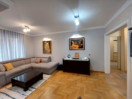 Moderan 3,0 na G.Dorcolu