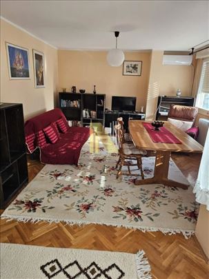 Novi Sad, Liman – Izdaje se jednoiposoban stan na 