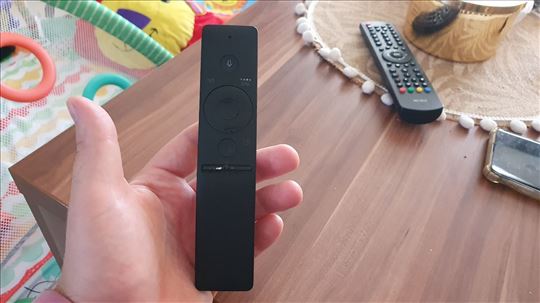 Samsung BN-59 -01242A smart daljinski sa mikrofono