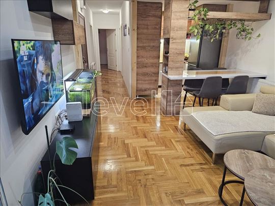 Stan,Novi Sad,Adice,kv: 69.00, € 150000