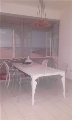 VEOMA POVOLJNO, kožna garnitura,sto, bračni krevet