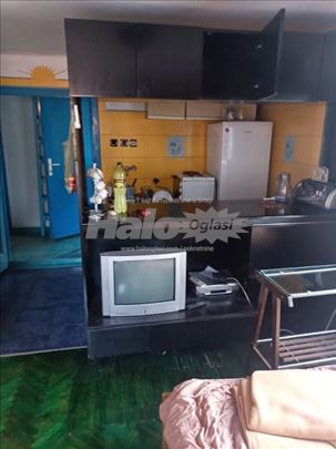 Izdajem stan u centru- Terazije