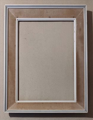 Masivan starinski ram sa duplim profilom  75 x 57 