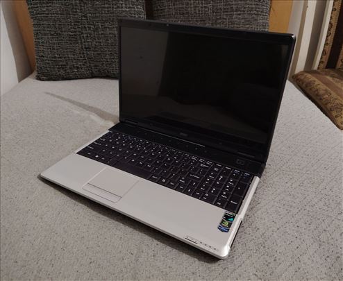 MSI VR630 - AMD / 4 GB RAM / 250 GB HDD