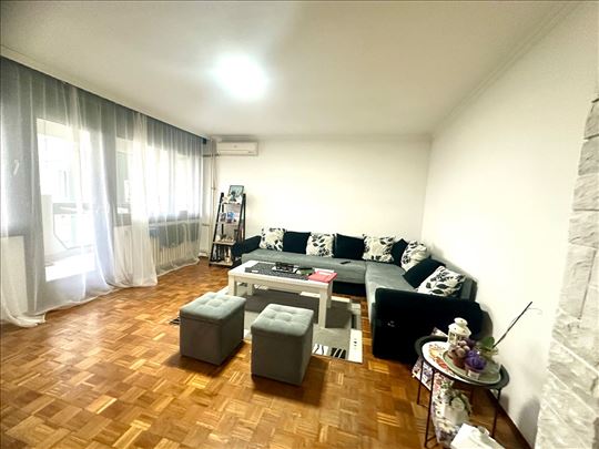 Troiposoban stan 106m2 - Obrenovac, Rojkovac