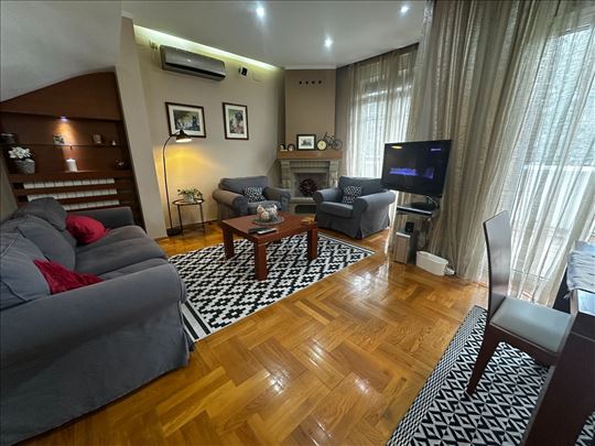 Vertikala , 4.0, dvorište , pet friendly