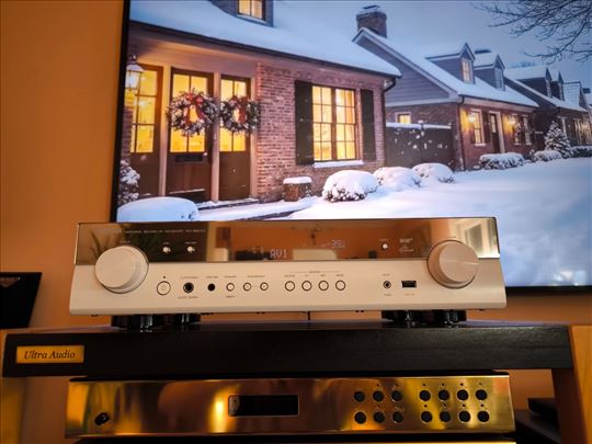 Yamaha RX-S601D — Slim AV risiver