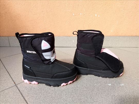 Zimske decuje čizme br.29