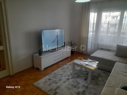 Bež. Kosa 2, kod Meka, 3.0 CG 87m2 1/6 lift ostava