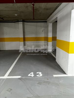 Garažno mesto na Crvenom Krstu, Gročanska 6