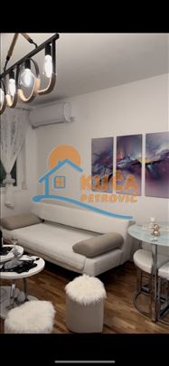 Izdaje se jednoiposoban stan kod Gradske bolnice, 