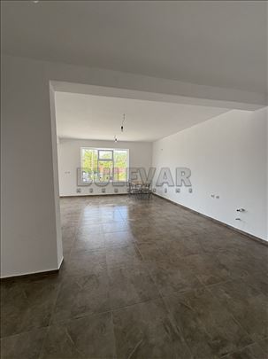 Izdaje se lokal na putu za Gornji Matejevac!