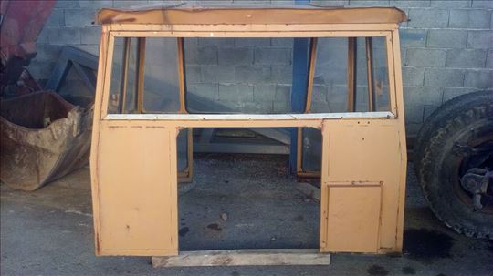 Kabina za buldozer tg 90
