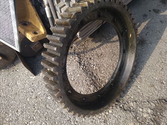 Koron za buldozer tg 110 100 90