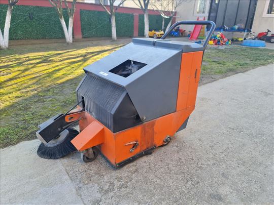 Masina za ciscenje/metenje Tecumseh Engines BH 153