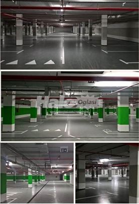 Prostrano garažno mesto u Central Gardenu