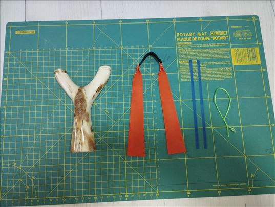 Rezervna guma za praćke