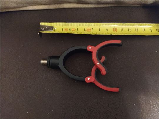 Zadnji Drzac za Stap Veci