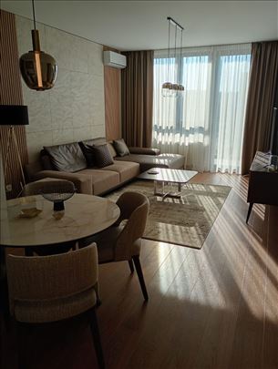 Beograd na vodi,Quartet 3,2.0,LUX.Useljiv