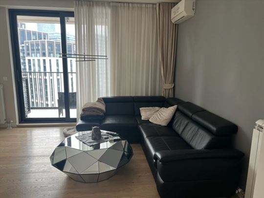 BW-Metropoliten odličan trosoban