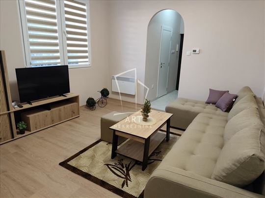 Dalmatinska, trosoban stan na odličnoj lokaciji ID