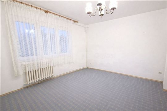 JEDNOSOBAN stan na Novom Naselju – 31m2 – Novi Sad