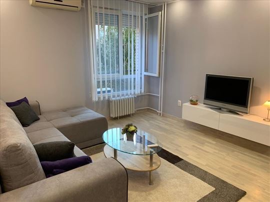 Kalenić pijaca, novogradnja, sunčan, ID 25234