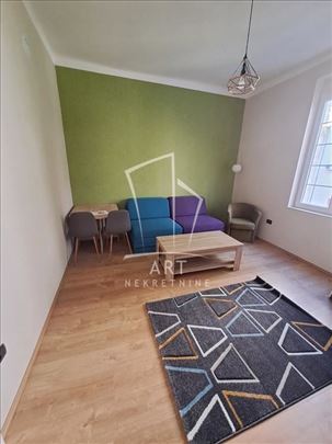 Lep mali stan ID#1077711