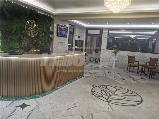 Lux stan u zgradi Stepina Magnolija 