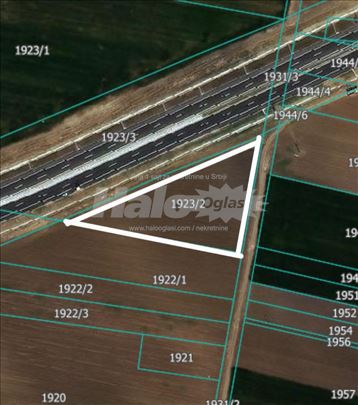 Prodajem njivu u Jakovu